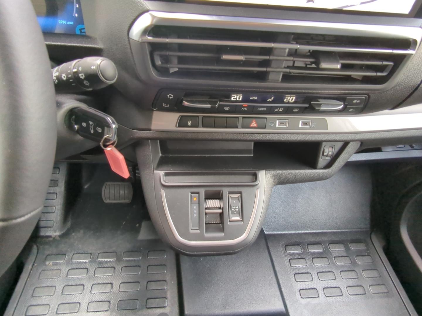 Toyota Proace Verso L2 Active 2.2 Diesel 8-Stufen-Autom