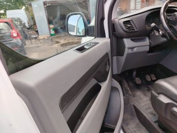 Opel Vivaro - 12