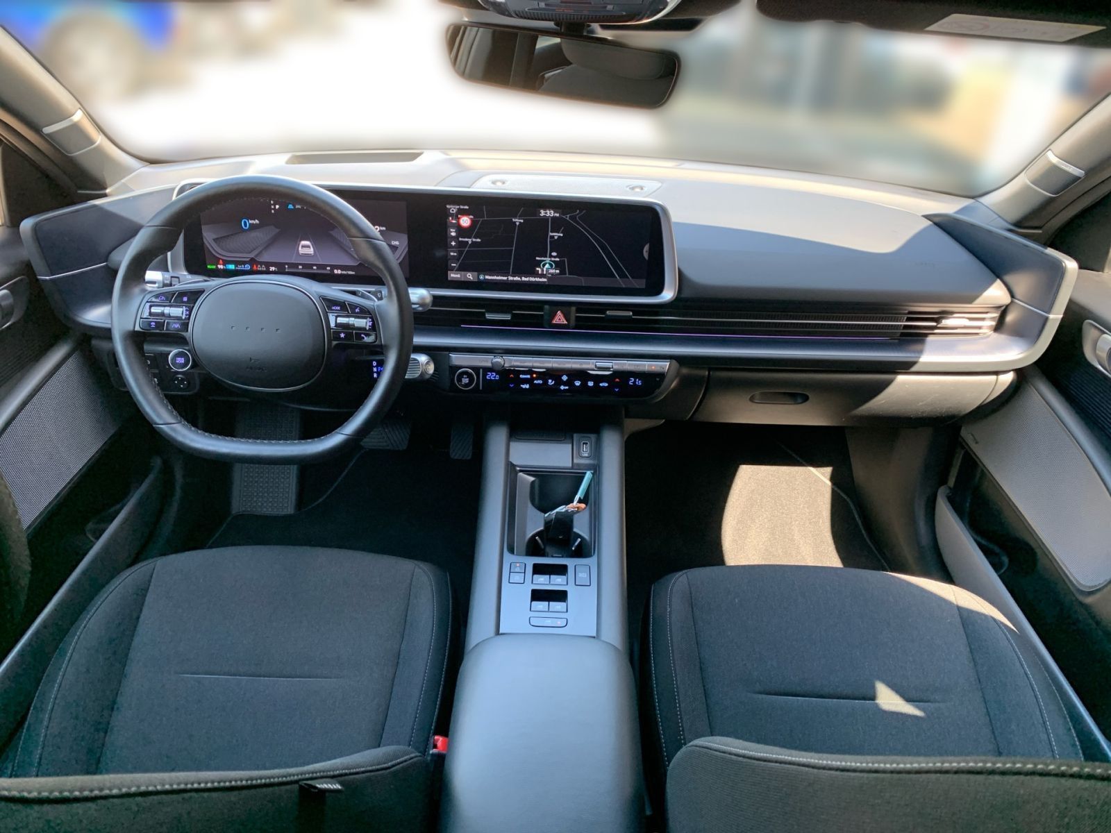 Fahrzeugabbildung Hyundai IONIQ 6 Techniq Elektro 4WD 77,4 kWh Park-Paket