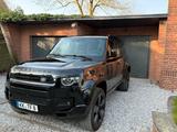 Land Rover Defender 110 D250 X-Dynamic HSE 5d
