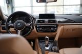 BMW 320i Luxury Line +Parkassist.+Navi+Driving Assis - BMW 320: Limousine, 320d