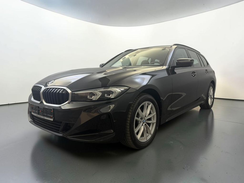 Image of BMW 320