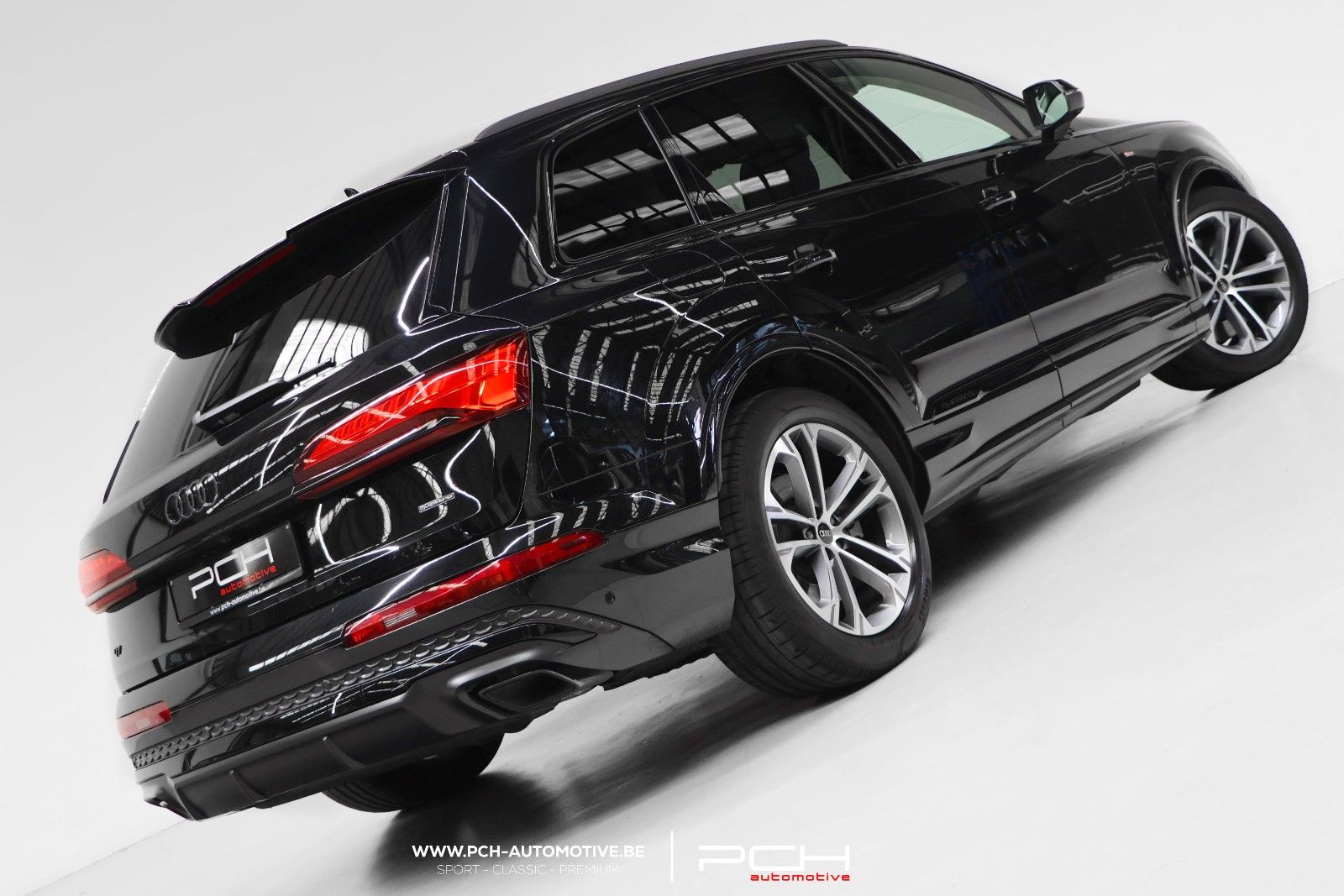 Audi Q7 55 TFSie PHEV Quattro S-Line Tiptronic - VAT imagem 2
