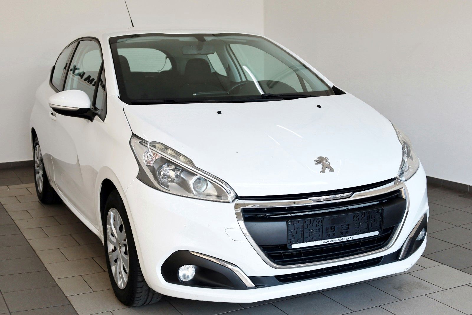 Fahrzeugabbildung Peugeot 208 Active Klima,SH,PDC,SR+WR