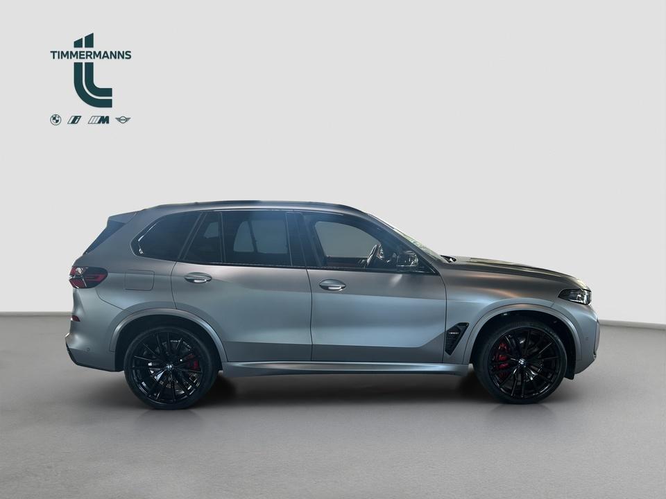 BMW X5 M60i 22" SkyLounge Sitzbelüftung Massage