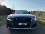 Audi S8 4.0 TFSI plus tiptronic quattro-Nachts|Massag - graue Audi S8