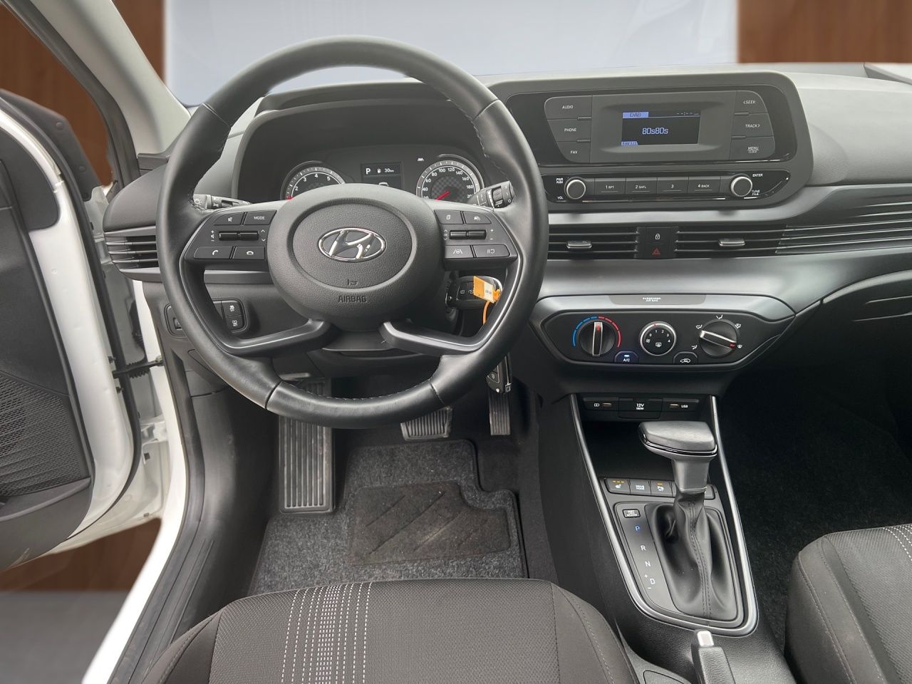 Fahrzeugabbildung Hyundai i20 SELECT SHZ*LHZ*SPURH*USB*PDC*BLUETOOTH*
