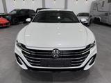 Volkswagen Arteon Shooting Brake eHybrid*R-Line*Pano*AHK* - mit Hybrid-Antrieb: Taxi