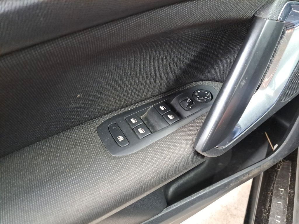 Fahrzeugabbildung Peugeot 308 SW Allure 1.5D NAVI/LED/PDC/ALU/DAB