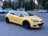 Opel Astra J GTC Edition - Opel Astra aus 2011: Gtc