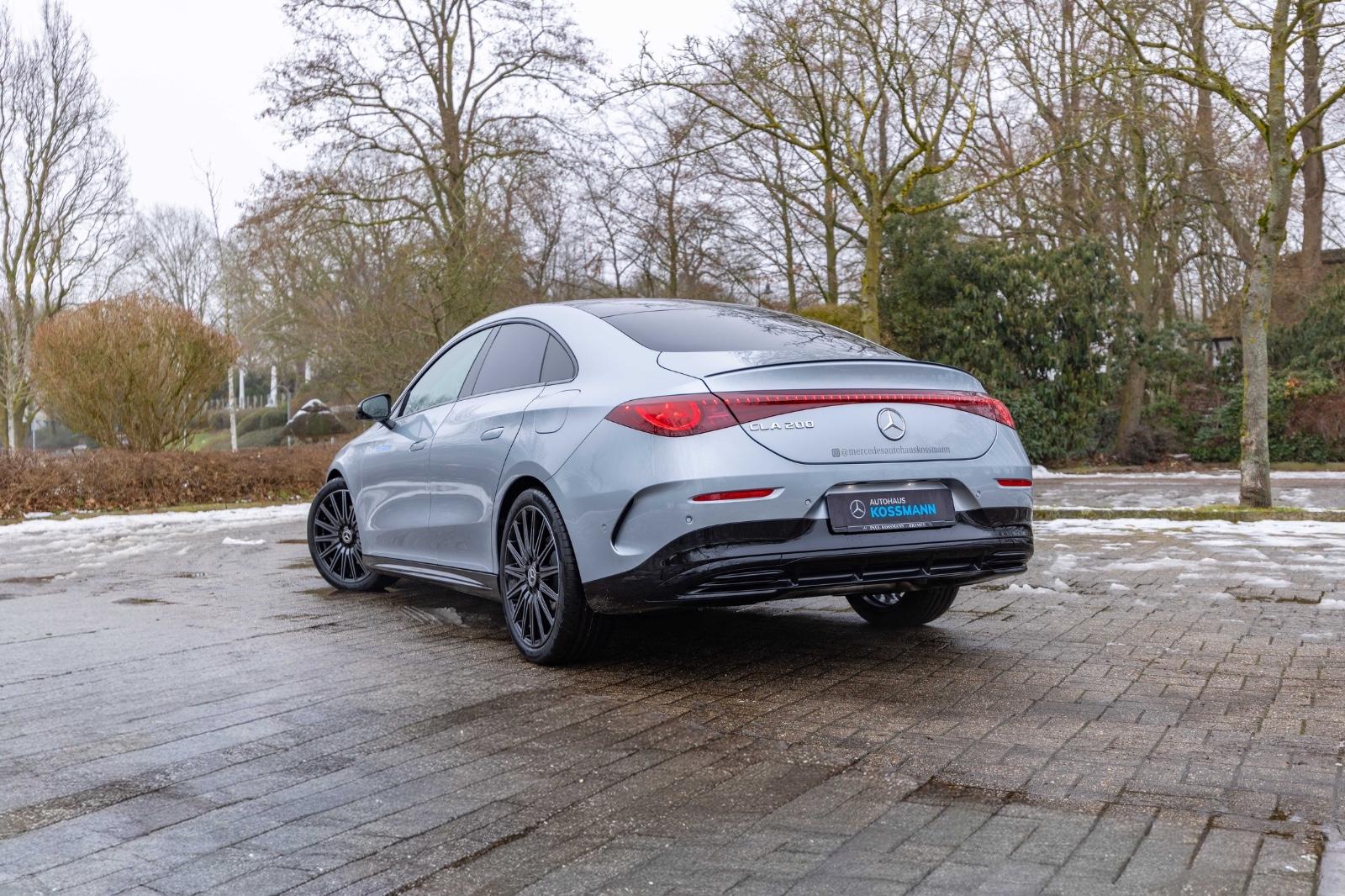 Mercedes-Benz CLA 200/PANO/AMG/SUPERSCREEN/DRIVEASSIST