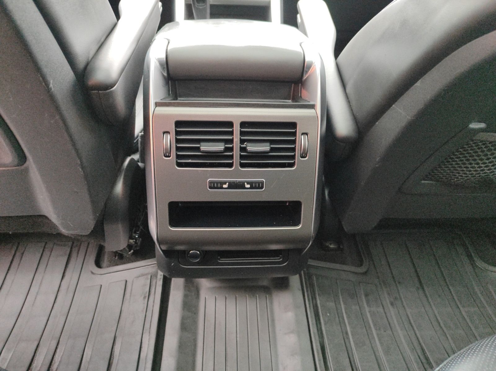 Fahrzeugabbildung Land Rover Range Rover Sport HSE*Ambiente*Navi*Kamera*AHK*