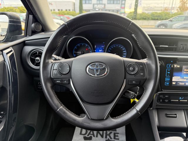 Toyota Auris  Touring Sports Design Edition