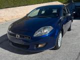 Fiat Bravo 1.9 MJT 120 CV Emotion - blaue Fiat Bravo