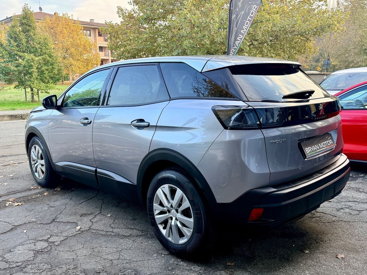 Peugeot 3008 BlueHDi 130 S&S EAT8 Active pack imagem 3