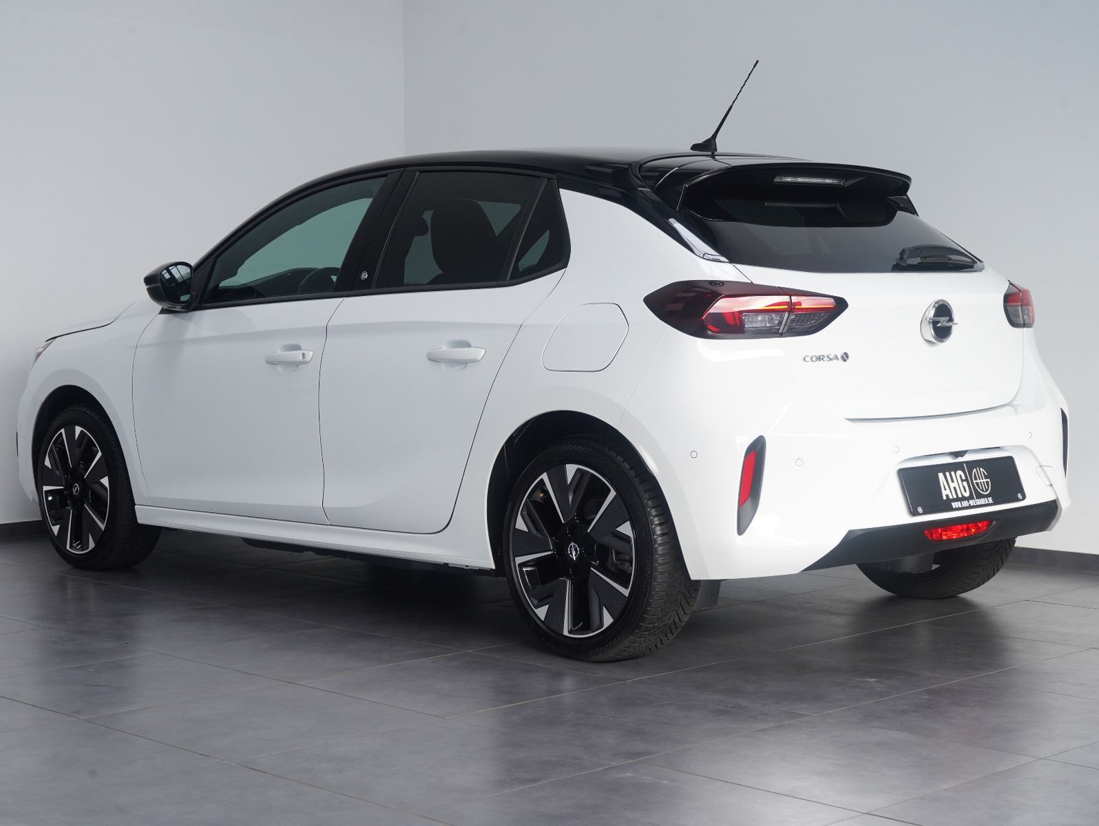 Fahrzeugabbildung Opel Corsa F e GS Line NAVI/KAMERA/11KW/SOH