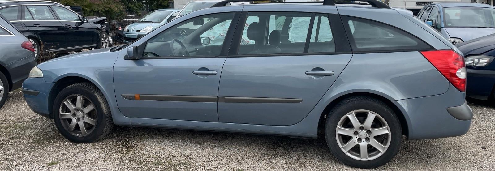 Renault Laguna 2004 — rear view