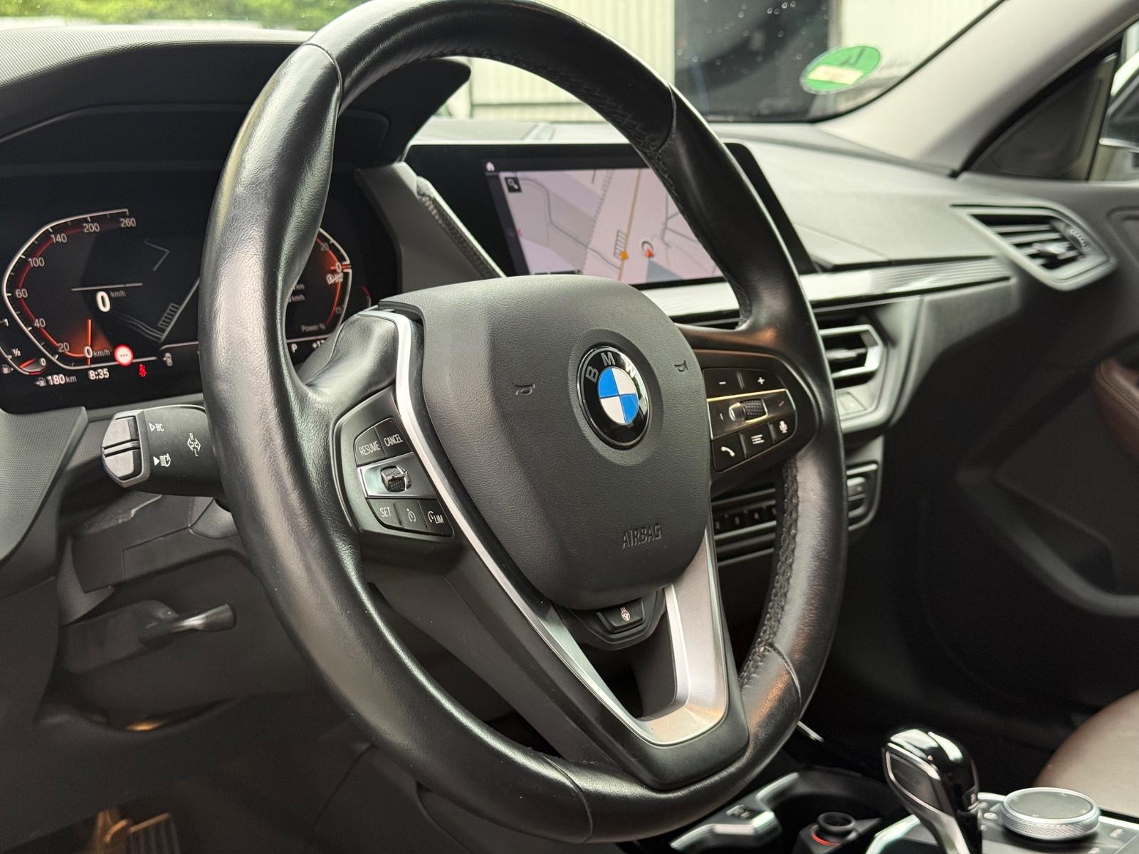 BMW 218 Gran Coupé 218i Gran Coupé Aut. Luxury Line LED/Keyless/Cam, миниатюра 10