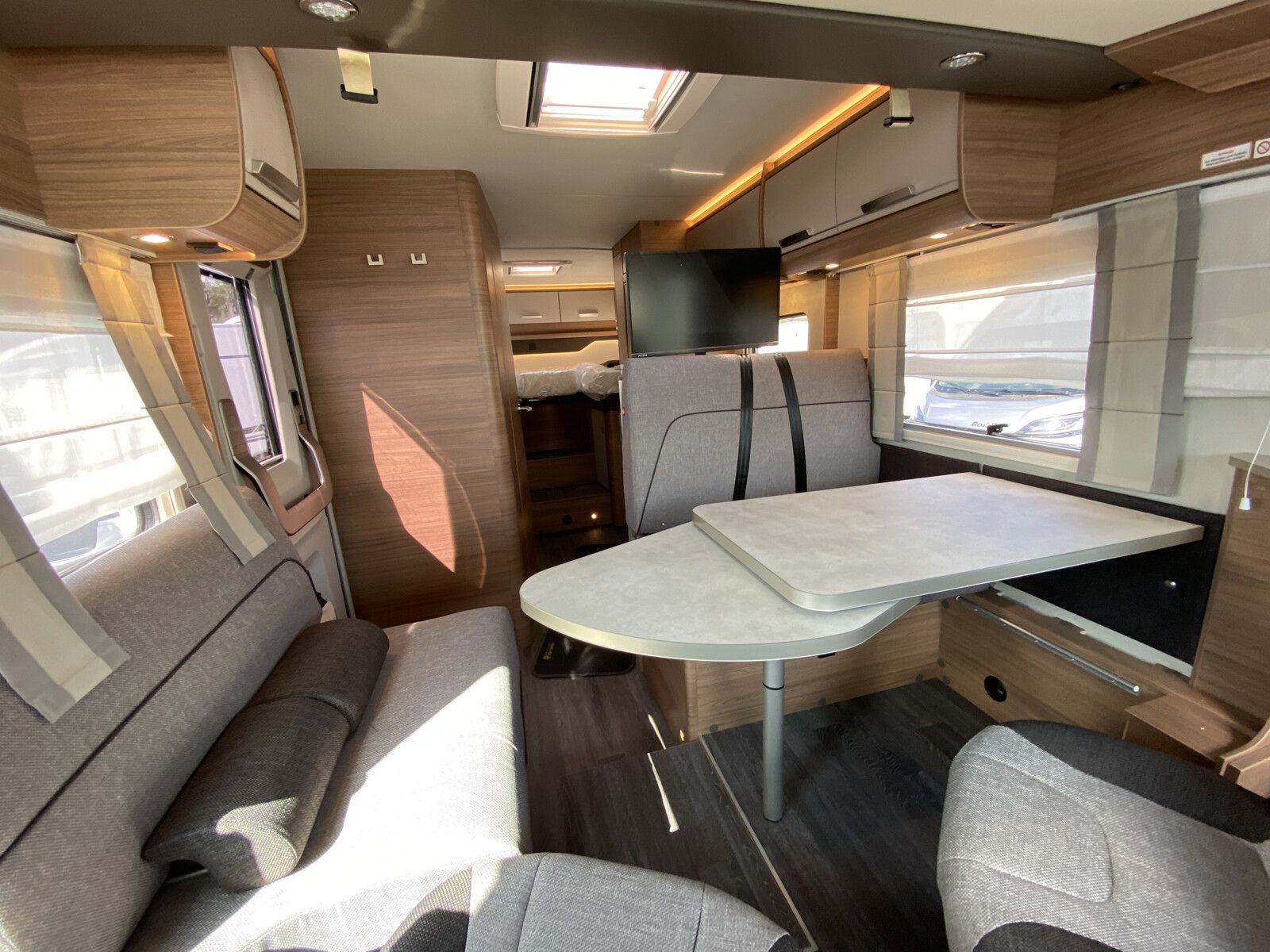 Fahrzeugabbildung Knaus L!VE I Live I 700 MEG Sat+TV, LED, Lithium uvm.
