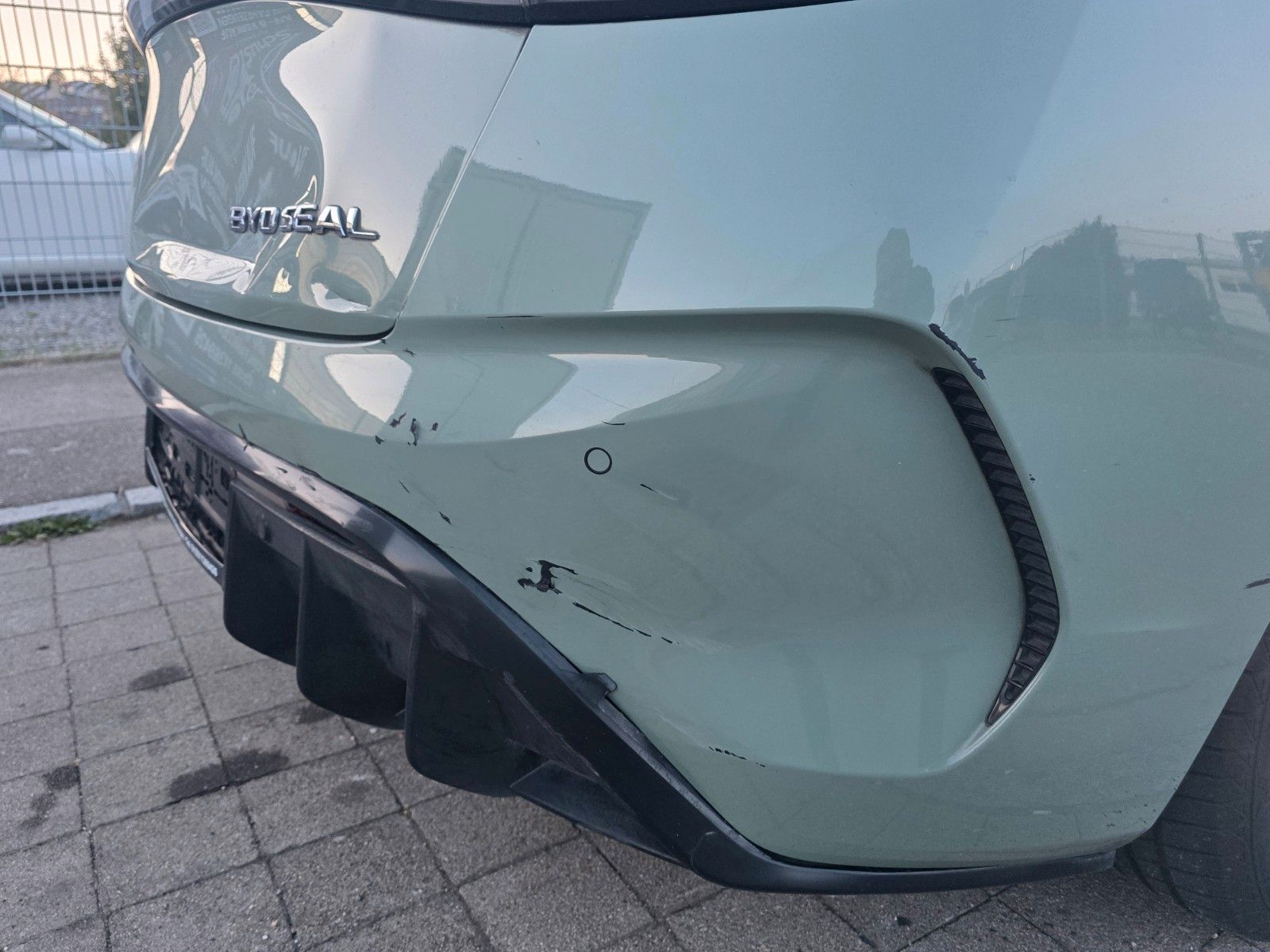 BYD SEAL