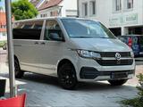 Volkswagen DSG, Navi, Alu So+Wi, +opt.Extras Stealth Camper - Volkswagen T6 Multivan in Oberhausen