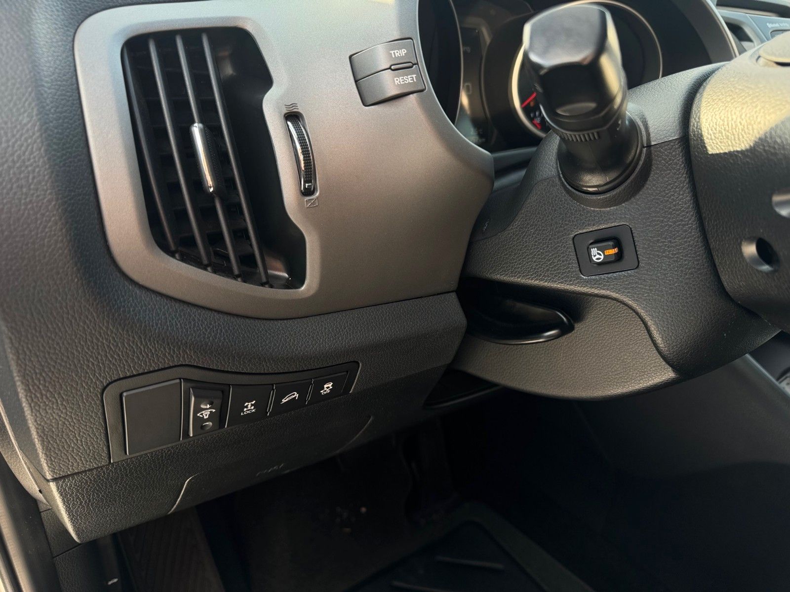 Fahrzeugabbildung Kia Sportage Spirit 4WD NAVI KAMERA SITZHEIZUNG