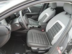 C4 Pure Tech 130 EAT8 Max C4 Pure Tech 130 EAT8 Max