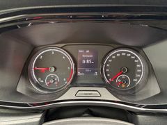 Fahrzeugabbildung Volkswagen T6.1 Multivan 150PS Navi Sitzh 3xKlima Sitzh Cam