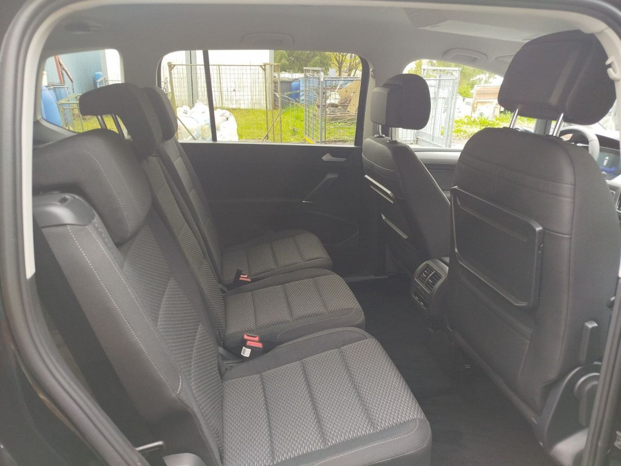Fahrzeugabbildung Volkswagen Touran Comfortline 1.5 l TSI OPF 110 kW (150 PS)