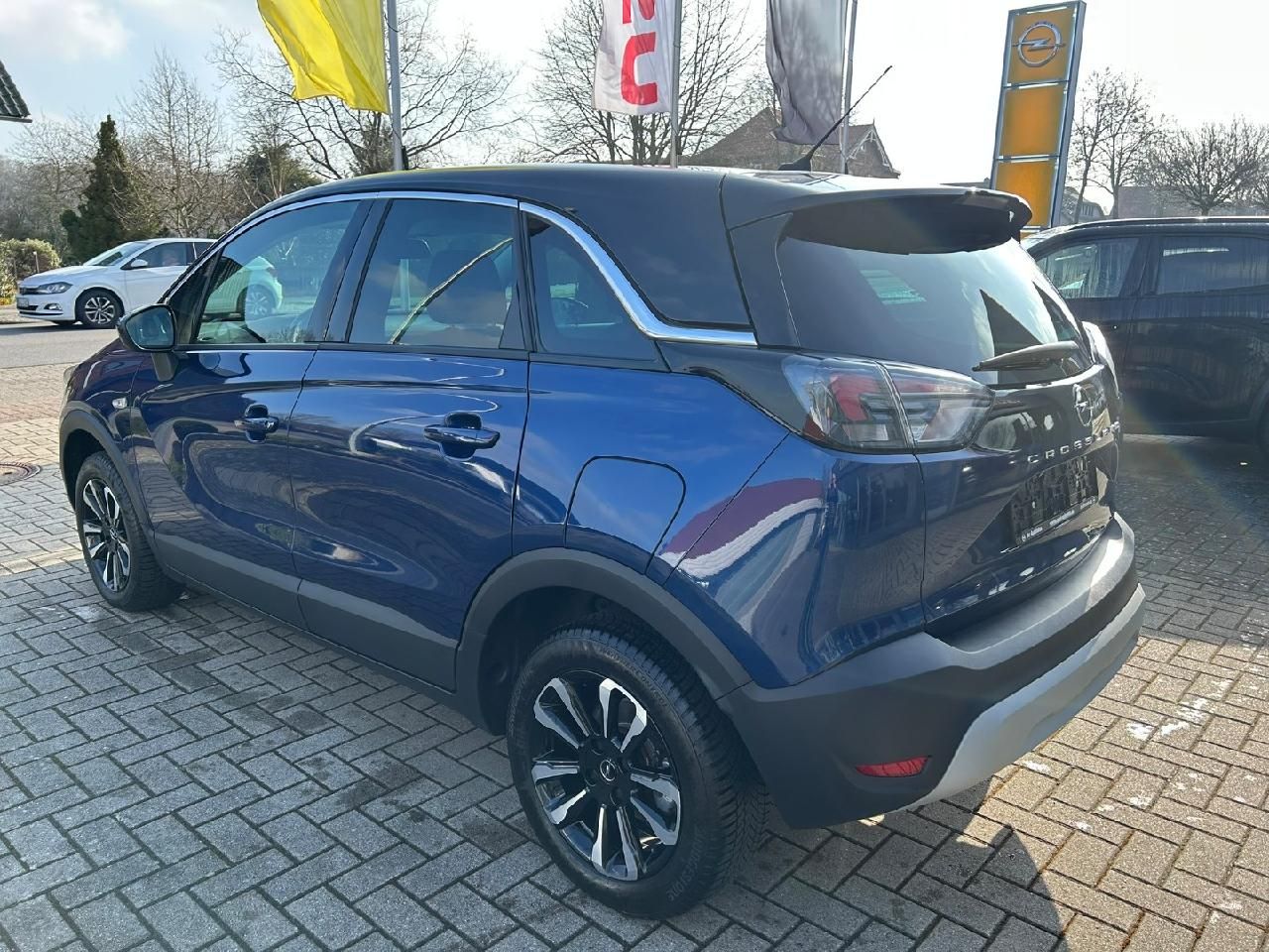 Fahrzeugabbildung Opel Crossland Elegance