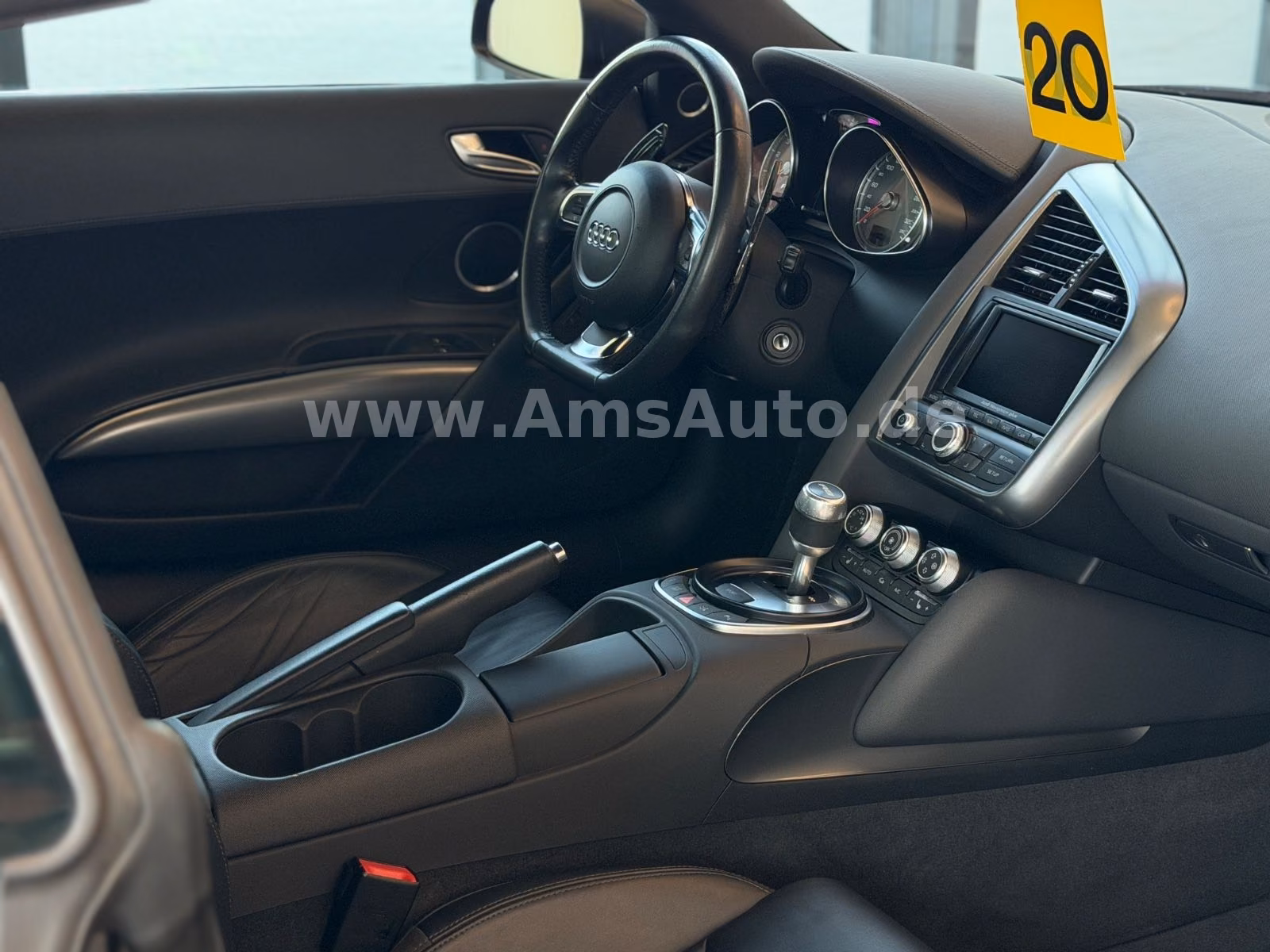 AUDI R8 COUPE - 4.2 FSI QUATTRO - 420 CV -BVA