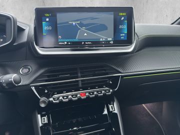 Peugeot 208 e- 136 (e-)GT Pack Kam.+KeyLess+LED+Navi
