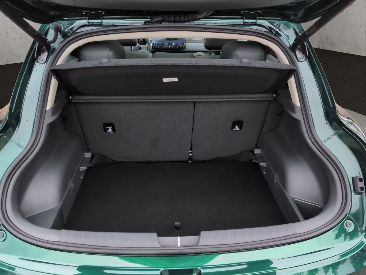 Fahrzeugabbildung GWM GWM Ora 5 SUV 1.5 Turbo HEV ncl. Panoramaglasdac