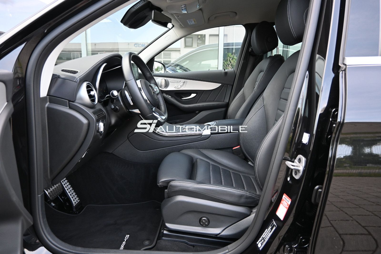 Fahrzeugabbildung Mercedes-Benz GLC 300 de 4MAT. AMG LINE °ACC°HEAD-UP°MEMORY°