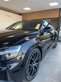 Audi Q8 - 8