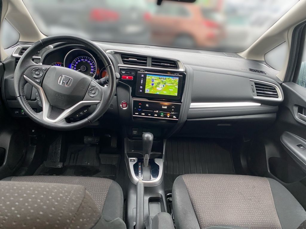 Fahrzeugabbildung Honda Jazz 1.3 i-VTEC CVT Elegance