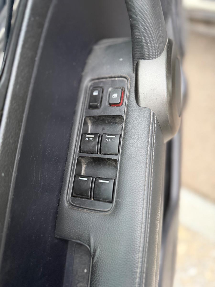 Honda CR-V 2011 — photo 12