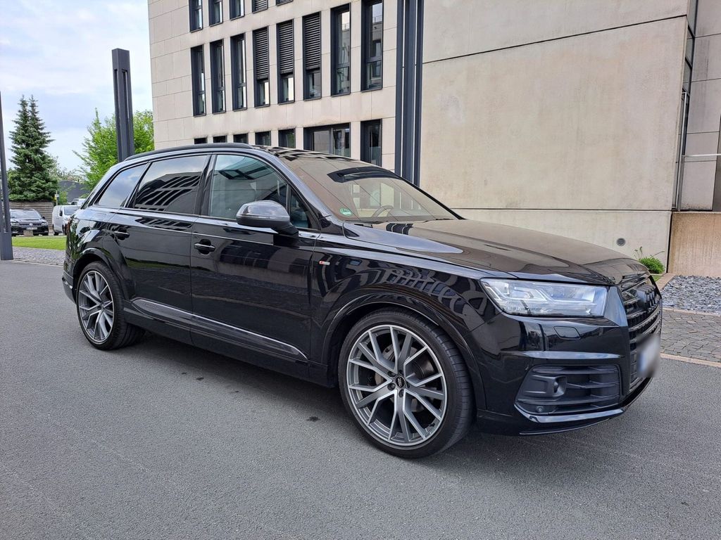 Image of Audi Q7