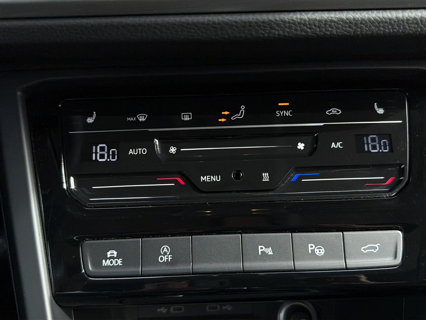 Volkswagen Touran Comfortline ACC StHz 3ZK SHZ LED RFK, миниатюра 20