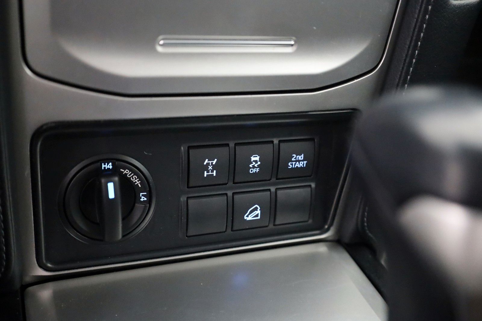 Fahrzeugabbildung Toyota Land Cruiser Comfort,Kamera,LED, CarPlay,SH,AHK