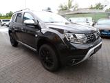 Dacia Duster 1.5 mit AHK. 4x4 - Dacia Duster mit Diesel-Antrieb: mit Navigationssystem