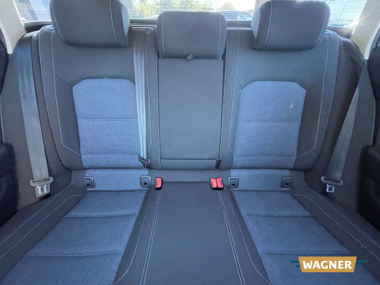 Fahrzeugabbildung Volkswagen Passat Variant GTE LED SHZ Kamera Navi