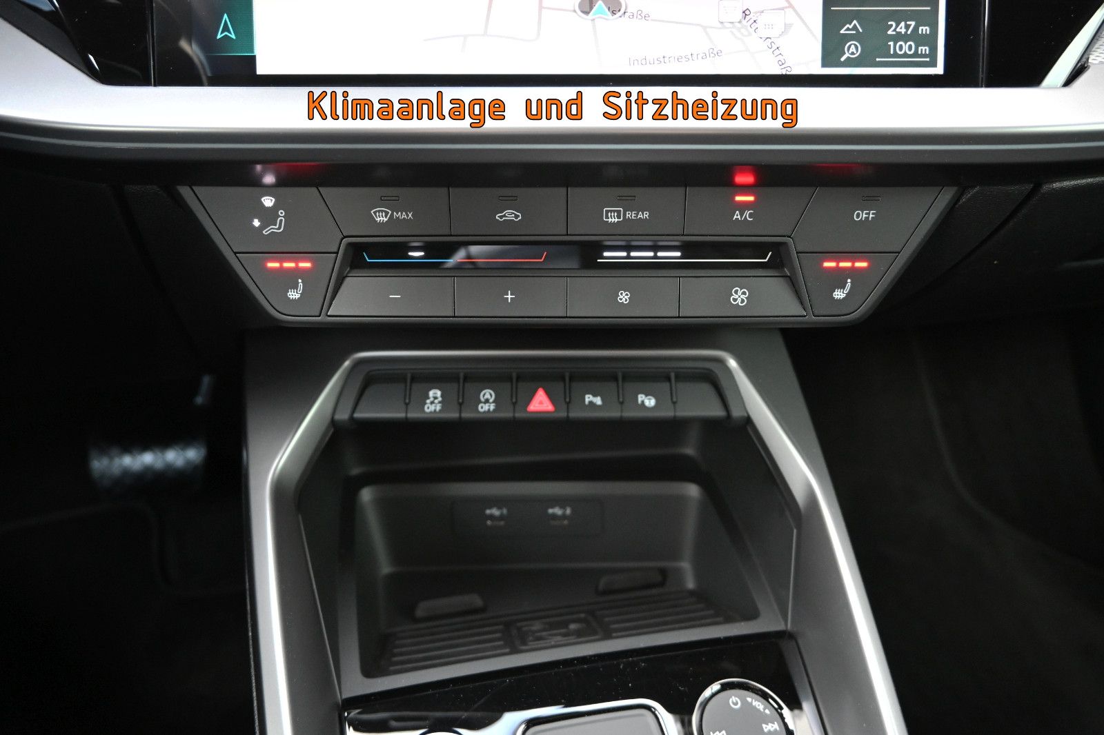 Fahrzeugabbildung Audi A3 35 TFSI S tro. Limousine °ACC°PANO°HEAD-UP°