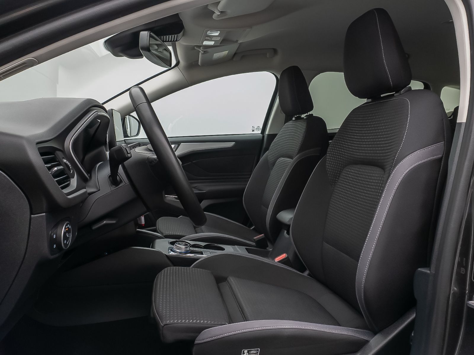 Fahrzeugabbildung Ford Focus Turnier Cool & Connect Kamera AHK Tempomat