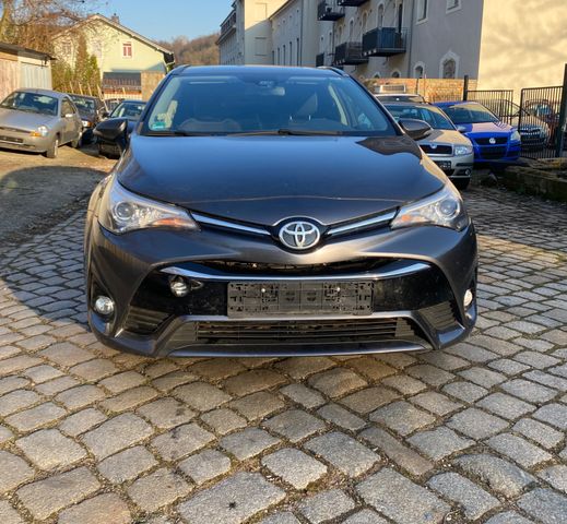 Toyota Avensis 2,0-l-D-4D Edition-S Touring Sports