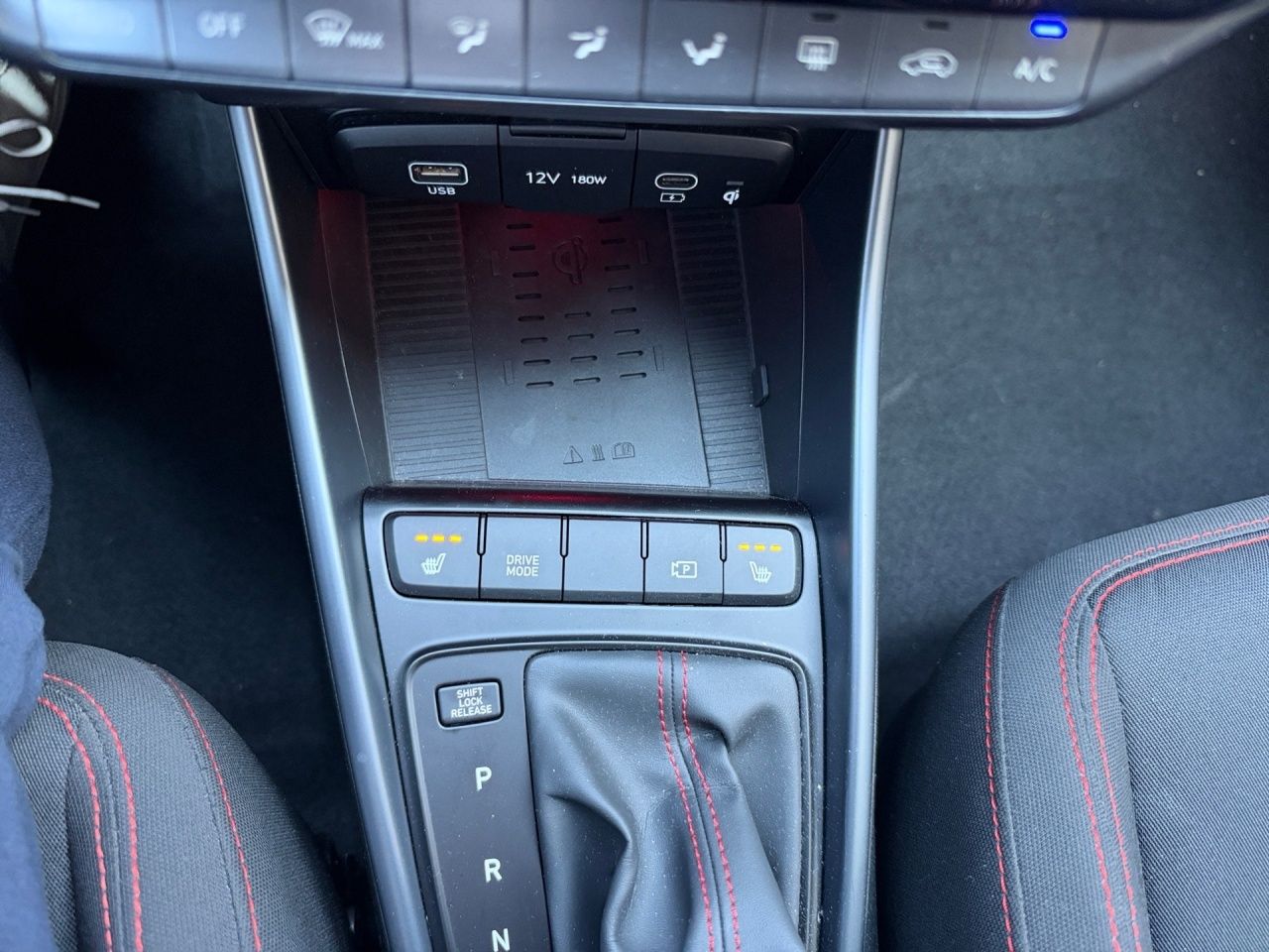Fahrzeugabbildung Hyundai i20 N-LINE *SHZ*LHZ*NAVI*SPURH*CARPLAY*