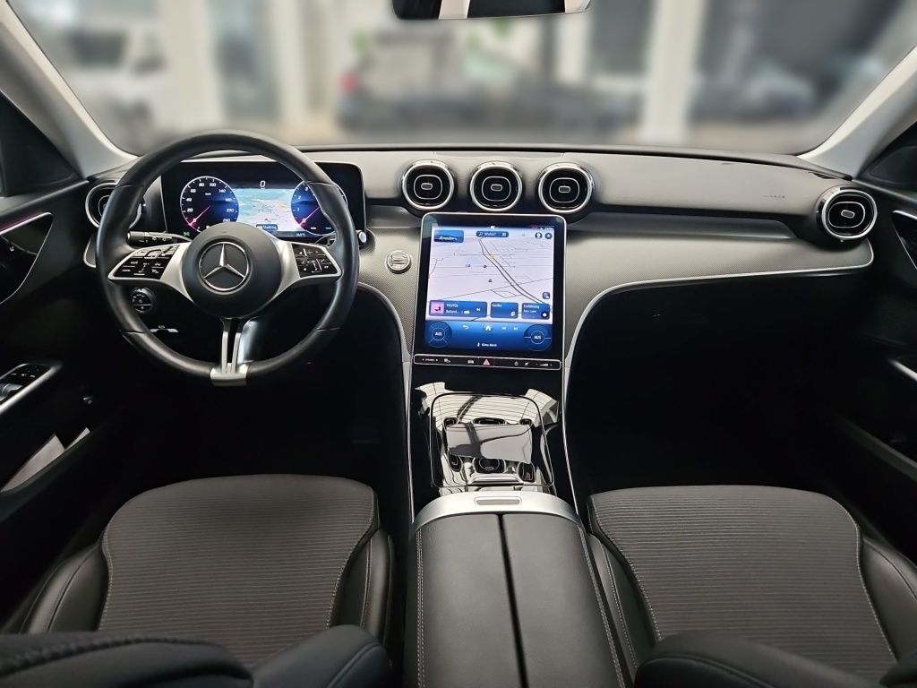 Fahrzeugabbildung Mercedes-Benz C 180 T Avantg. Distronic+ LED SHZ Ambie.