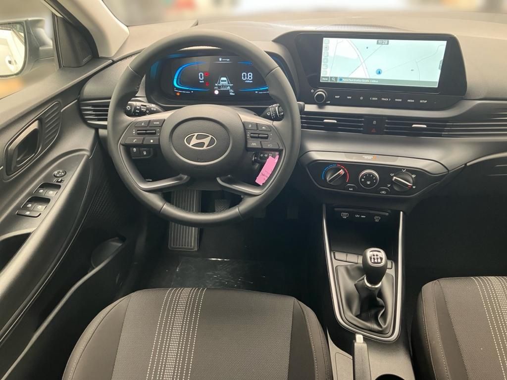 Fahrzeugabbildung Hyundai i20 1.2 5-MT Select Navi SpurH KAM PDC