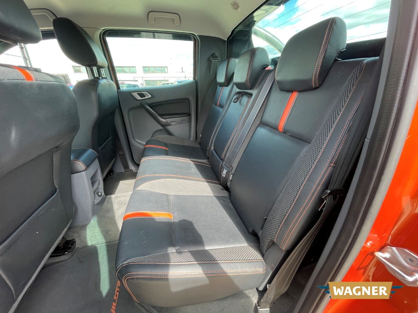 Fahrzeugabbildung Ford Ranger Wildtrak Doppelkabine 4x4 Automatik