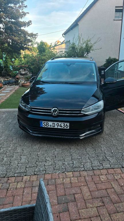 Image of Volkswagen Touran